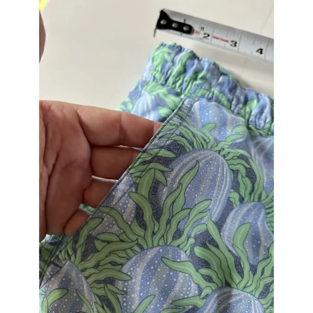 Vineyard Vines Youth Boys Chappy 7” Swim Trunks and Sz Xl (18)